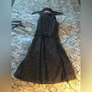 Elle size 4 black and white polka dot belted dress